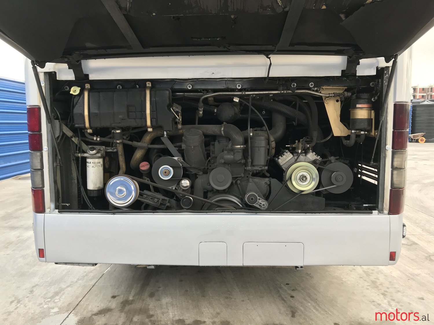 2004' Mercedes-Benz TRAVEGO 17RHD photo #5