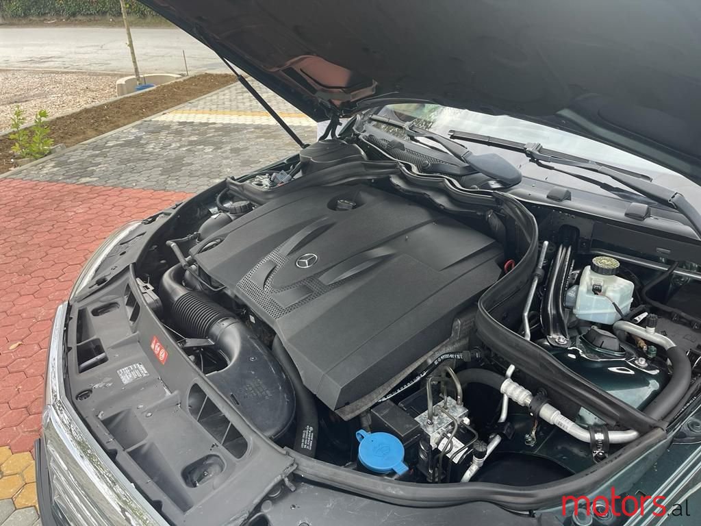 2010' Mercedes-Benz C 200 photo #3