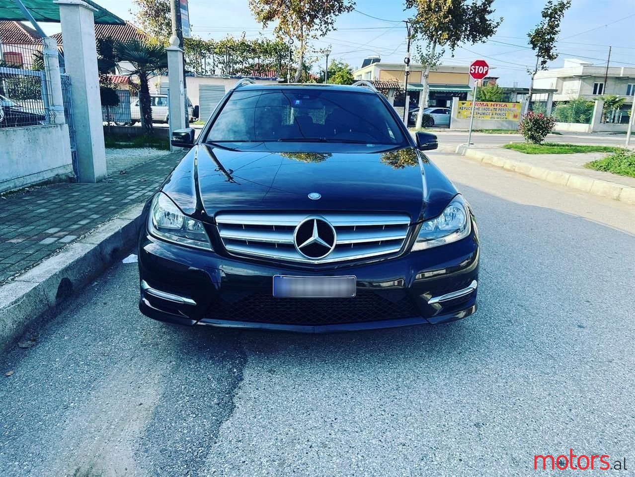 2012' Mercedes-Benz C 200 photo #1