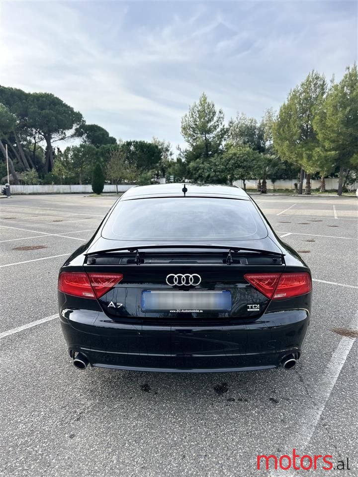 2012' Audi A7 photo #5