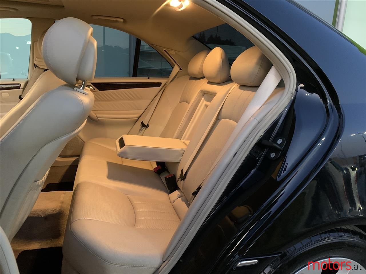 2006' Mercedes-Benz C 280 photo #4