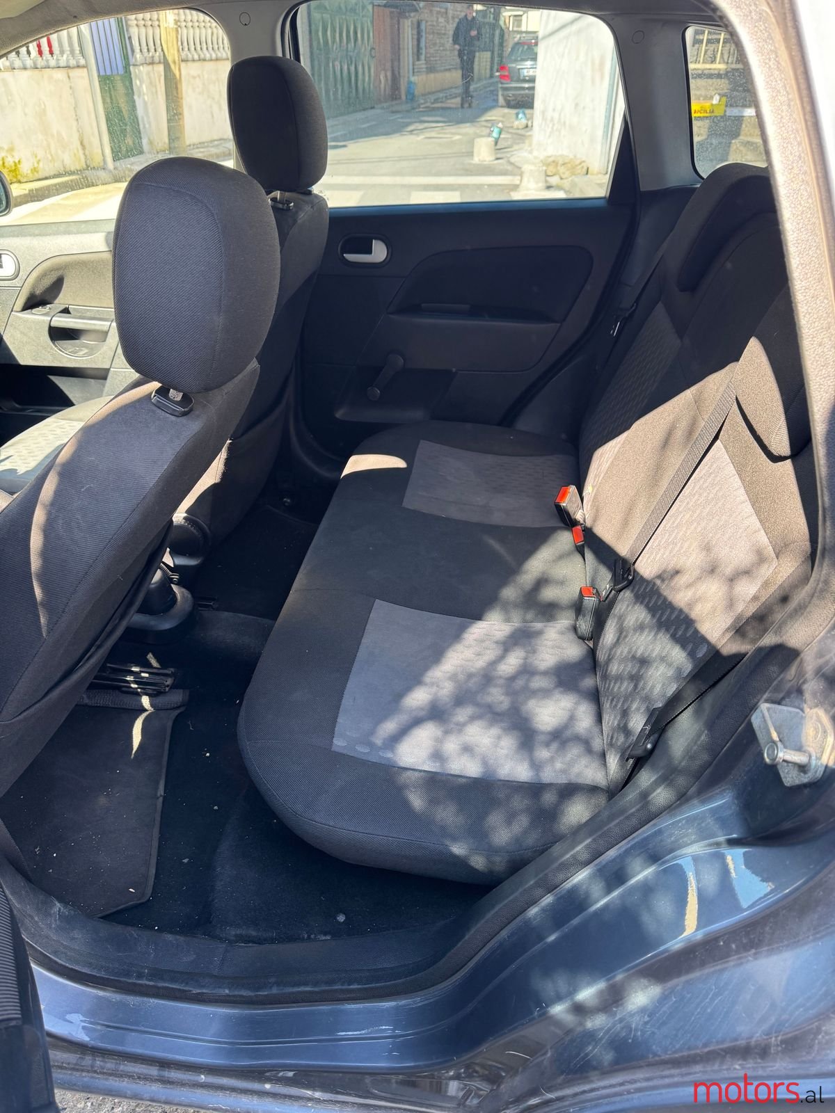 2004' Ford Fiesta photo #6