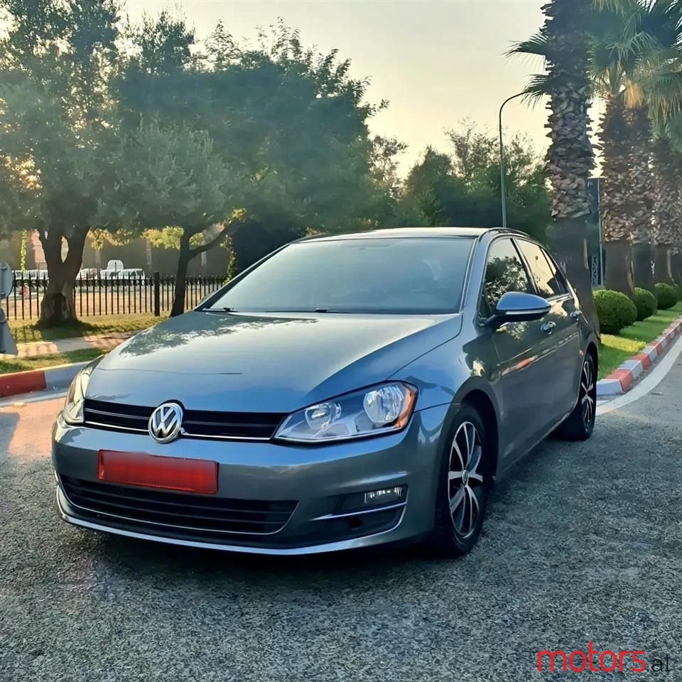 2015' Volkswagen Golf photo #3