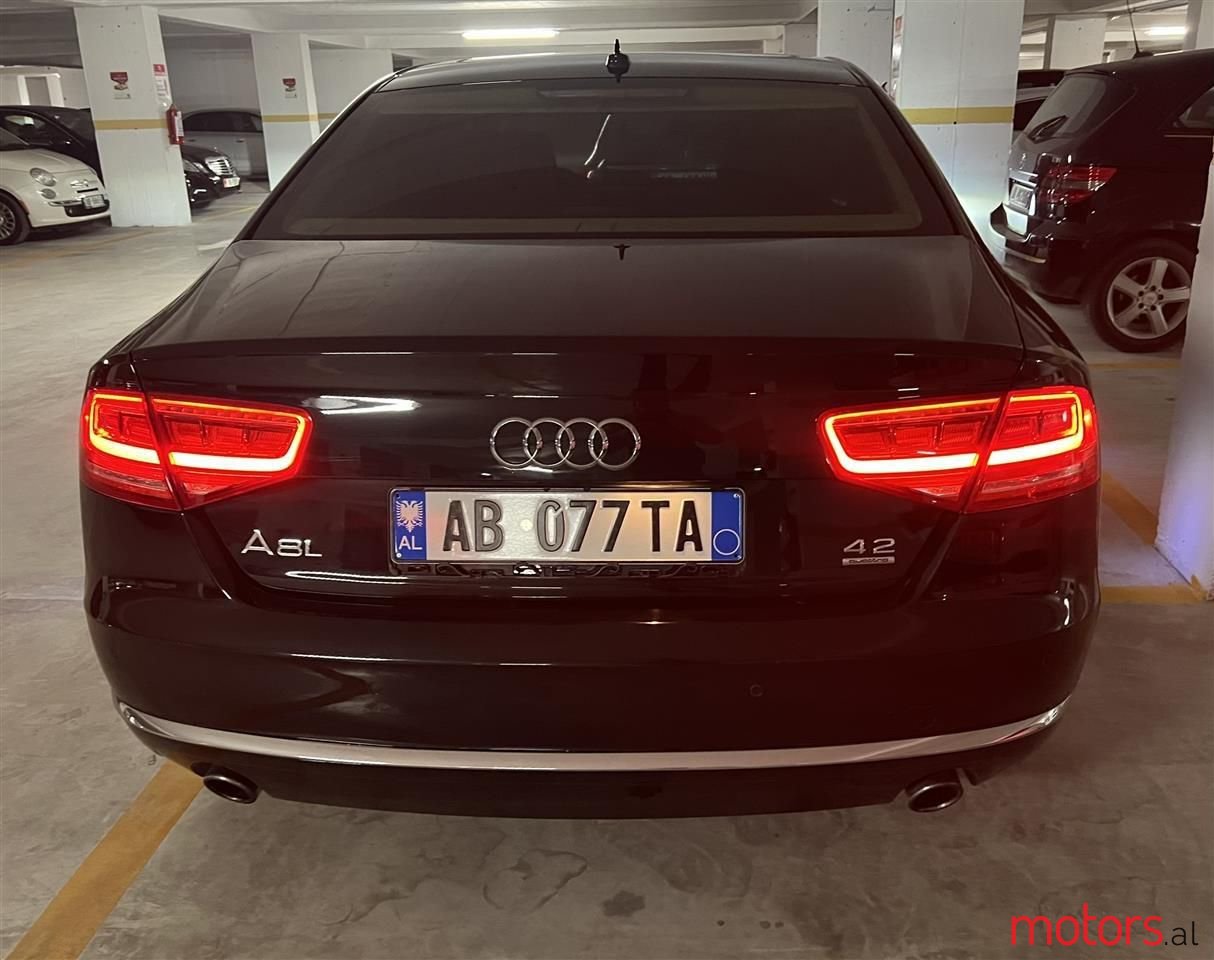 2012' Audi A8 photo #4