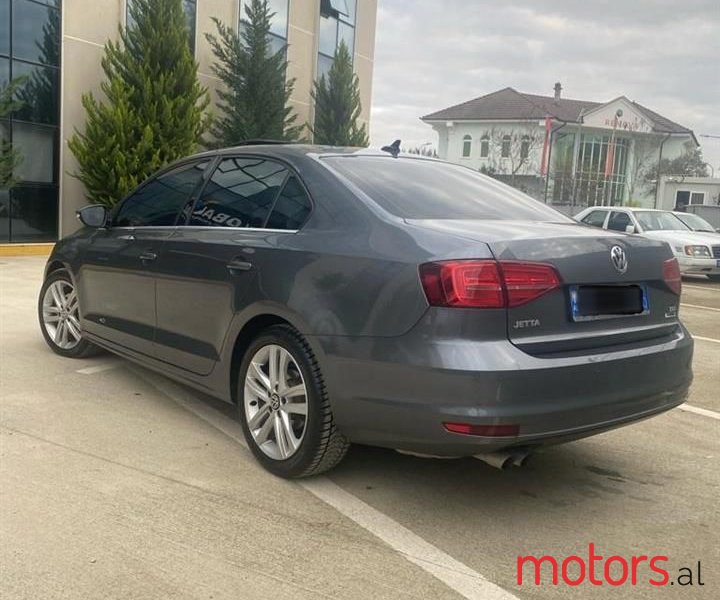 2016' Volkswagen Jetta photo #3