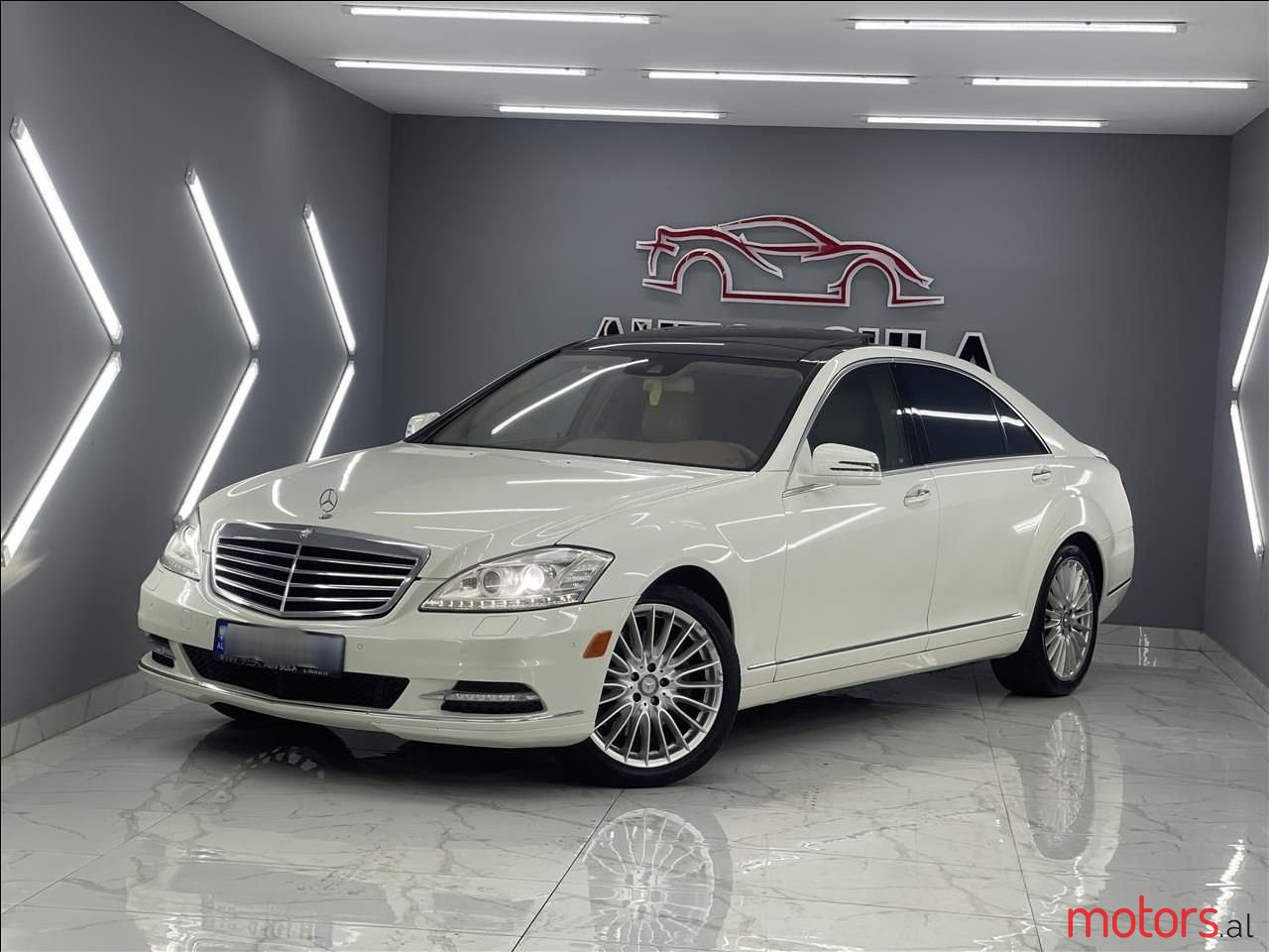 2010' Mercedes-Benz S 55 photo #1