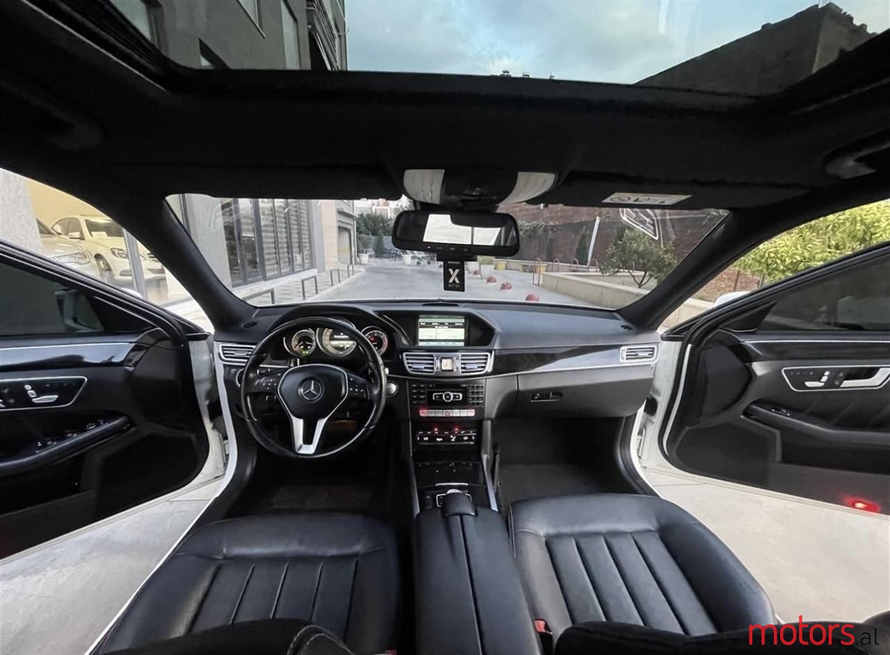 2014' Mercedes-Benz E 220 photo #3