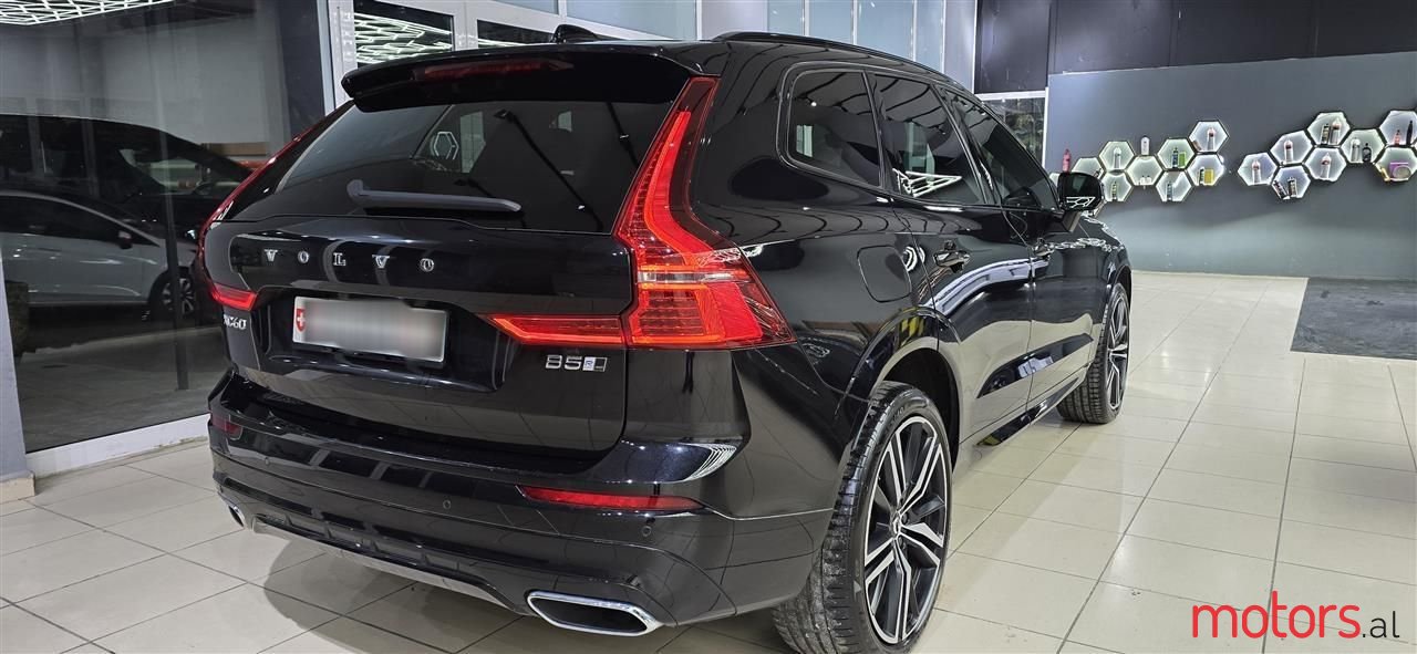 2019' Volvo Xc 60 photo #5