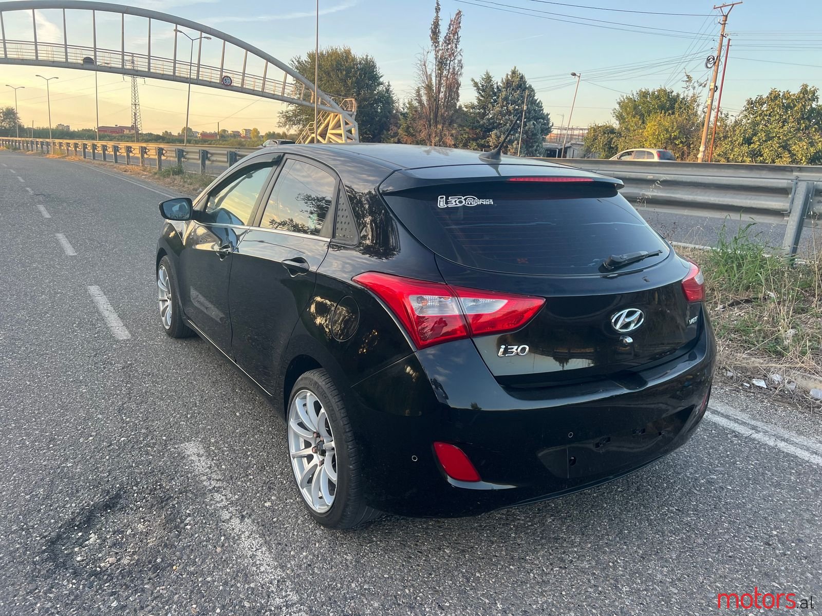 2012' Hyundai i30 photo #3