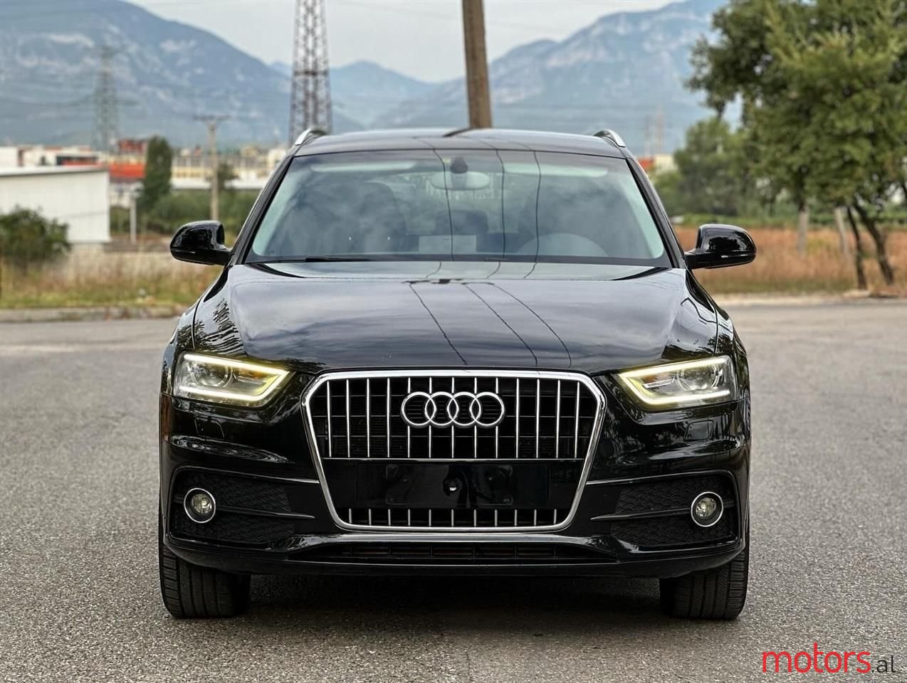 2013' Audi Q3 photo #4