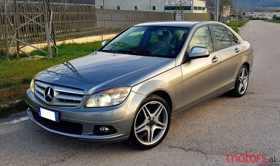 2008' Mercedes-Benz C 220 photo #1