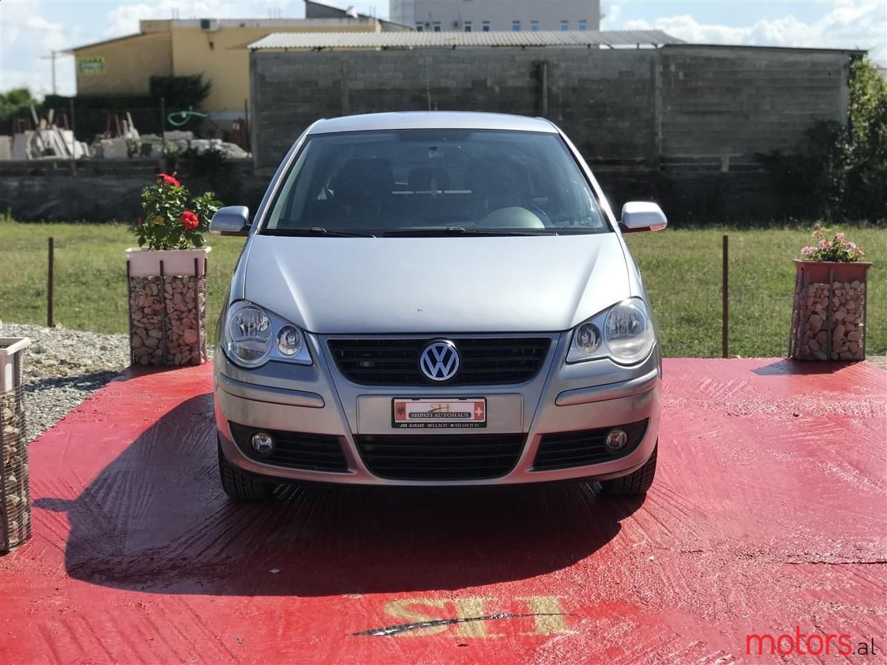 2008' Volkswagen Polo photo #5