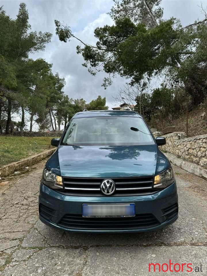 2017' Volkswagen Caddy photo #1