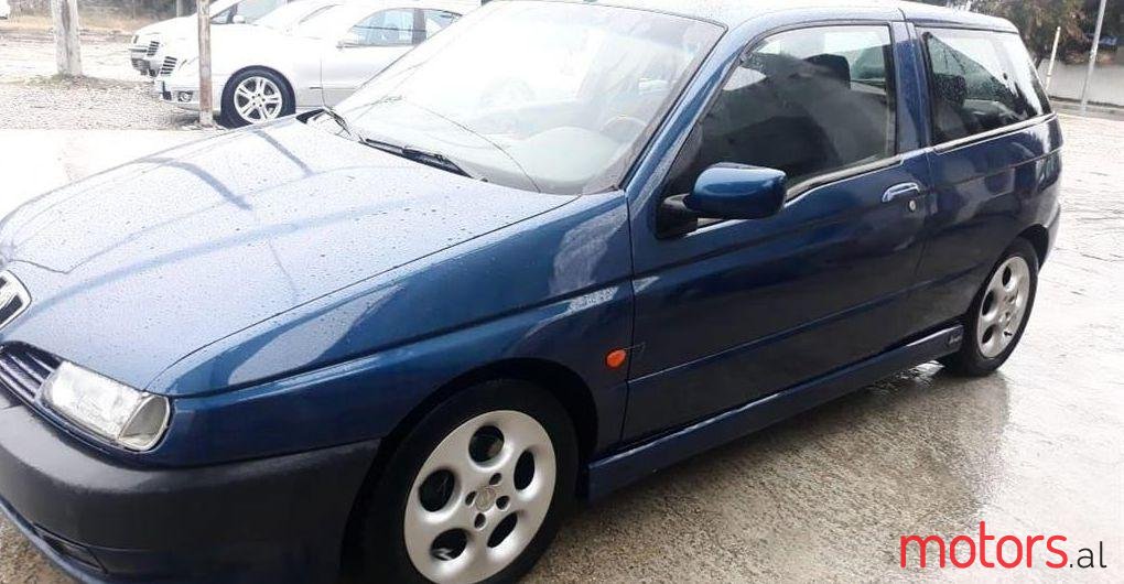 2000' Alfa Romeo Alfa 146 photo #1