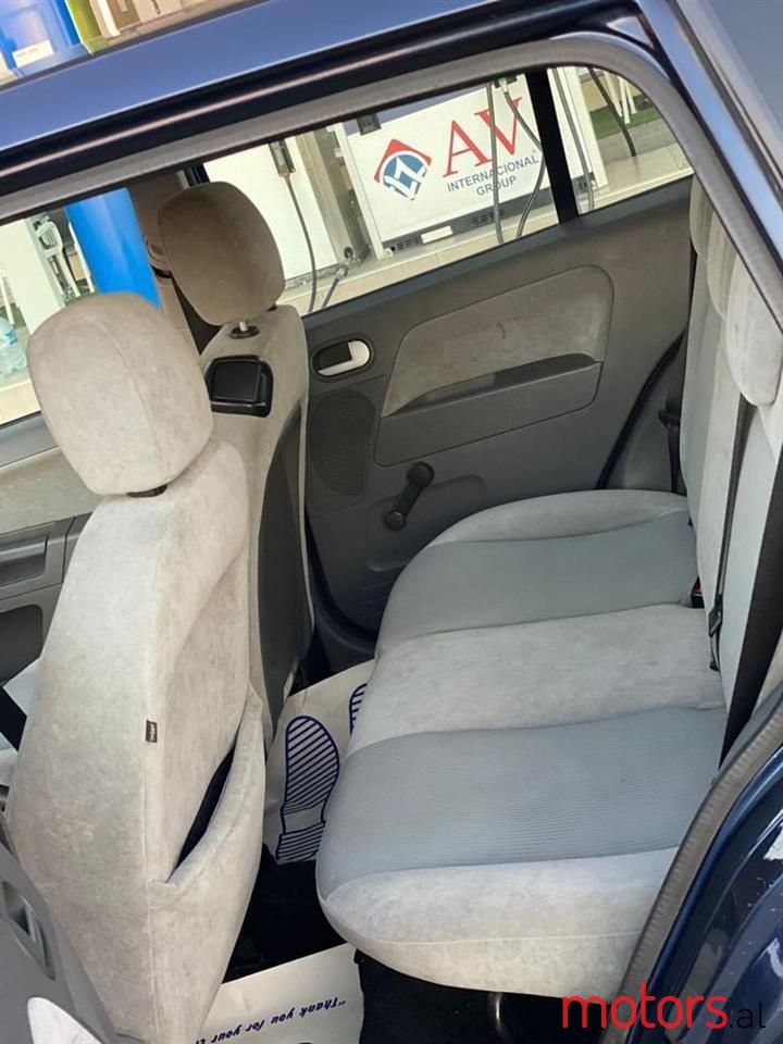 2005' Ford Fusion photo #3