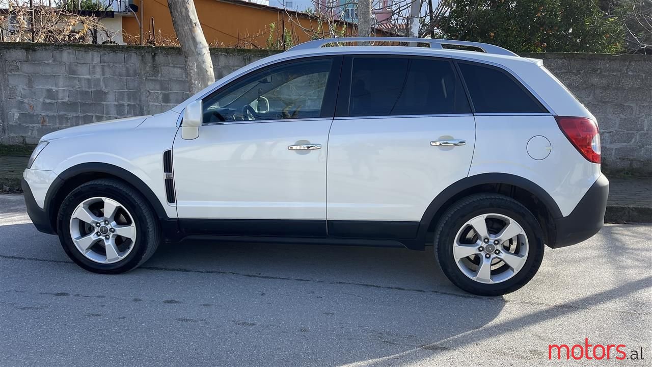 2010' Opel Antara photo #1