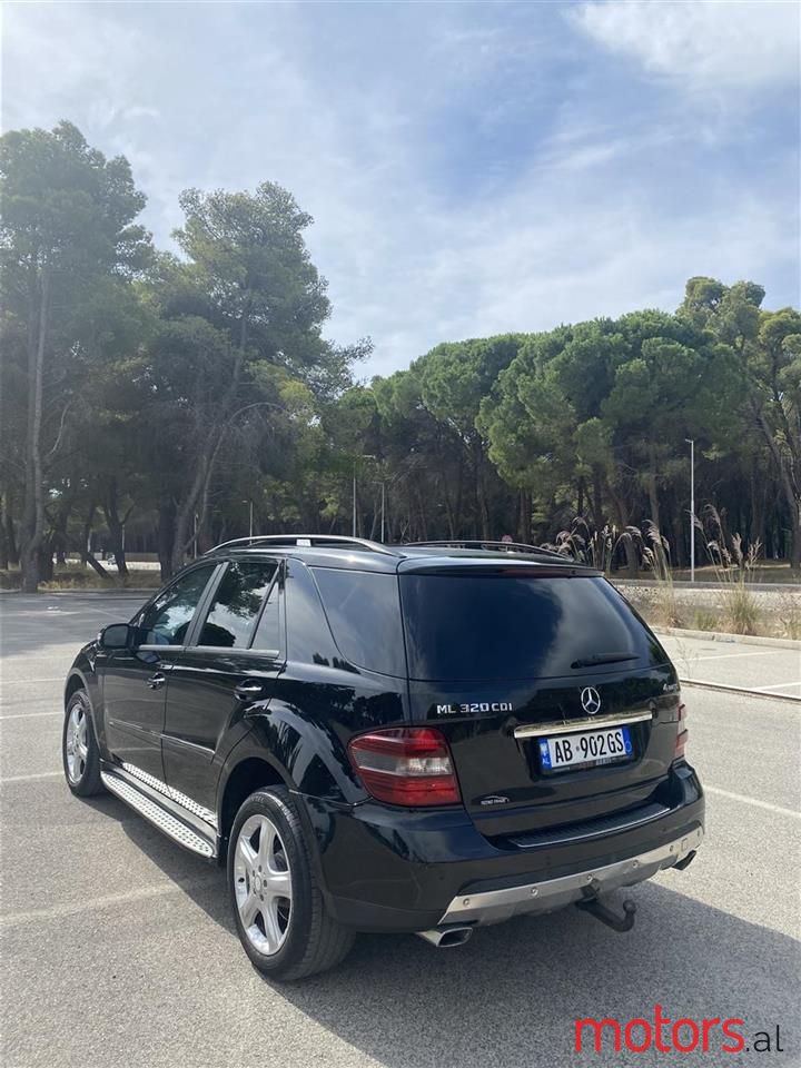 2008' Mercedes-Benz ML 320 photo #5