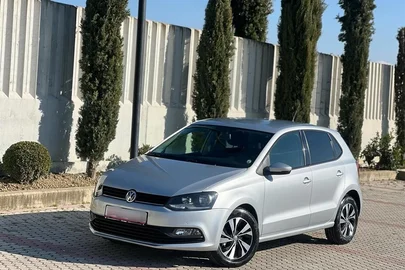 2012' Volkswagen Polo