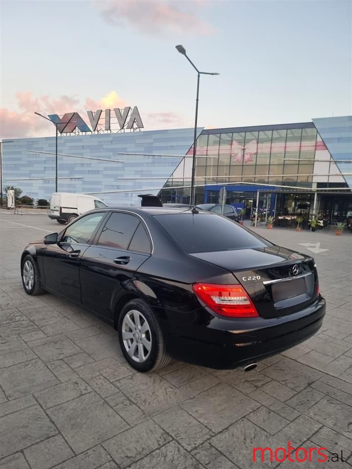 2012' Mercedes-Benz C 220 photo #5