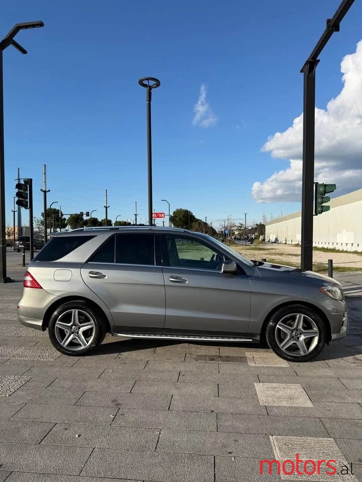 2013' Mercedes-Benz ML 350 photo #3
