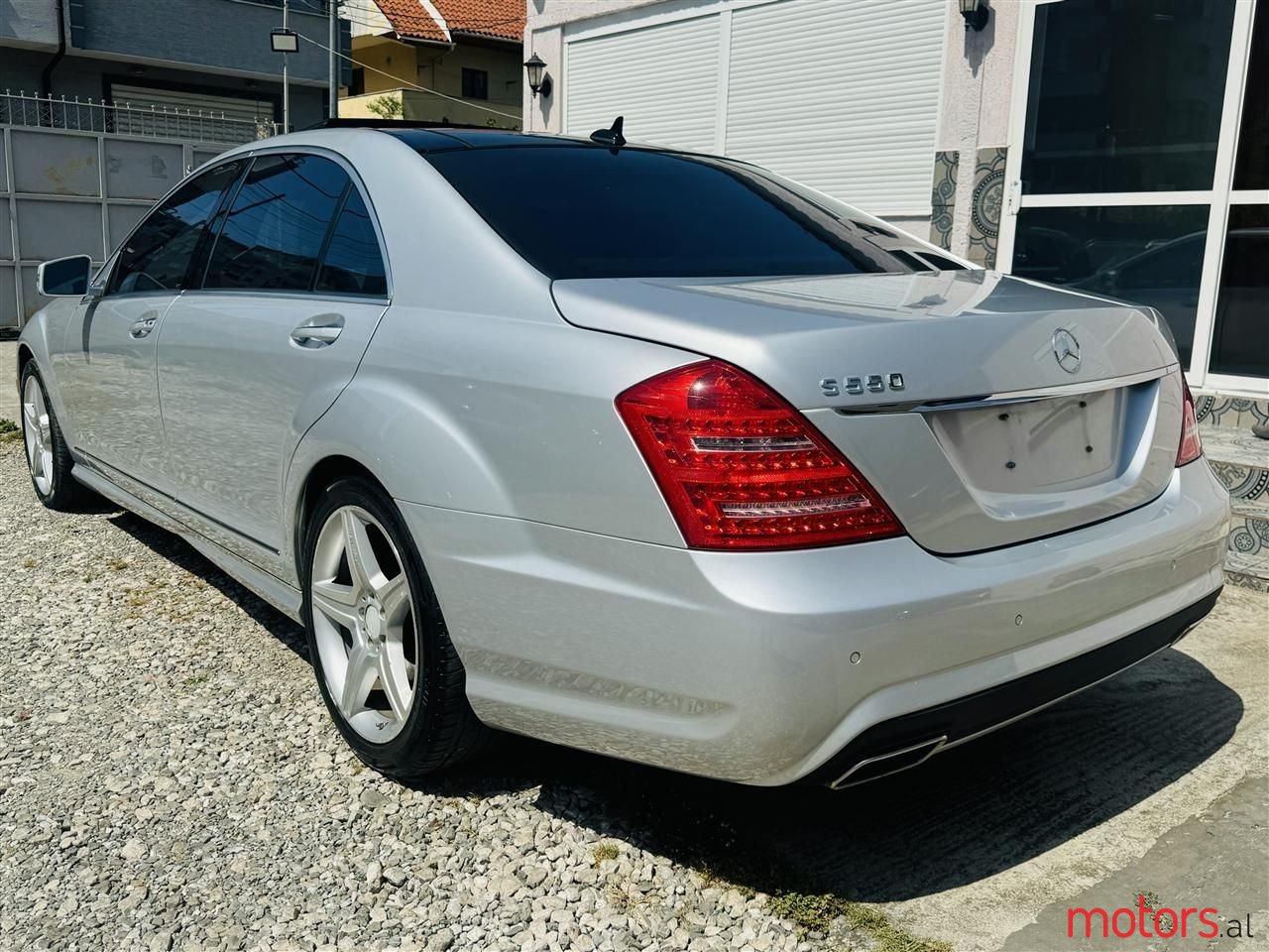 2010' Mercedes-Benz S 550 photo #5