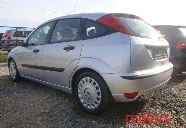 2004' Ford Focus photo #2