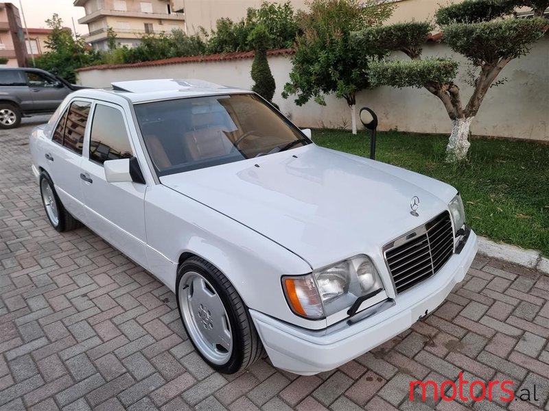 1992' Mercedes-Benz E 420 photo #6