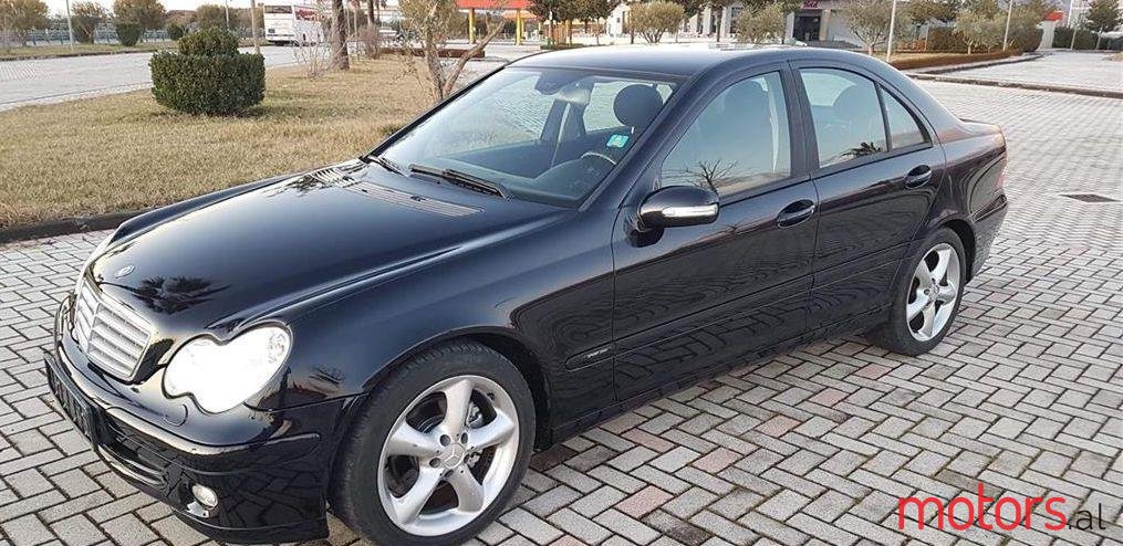2006' Mercedes-Benz C 220 photo #1