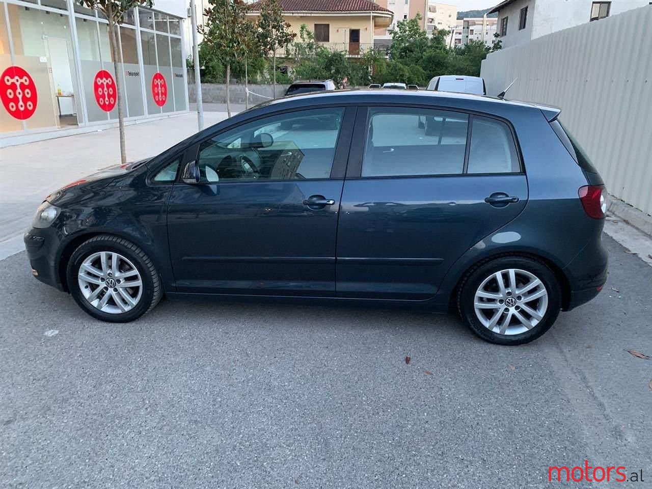 2006' Volkswagen Golf Plus photo #3