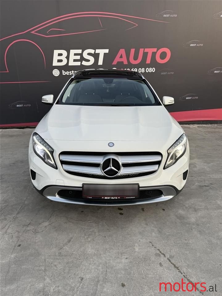 2015' Mercedes-Benz GLA 200 photo #5