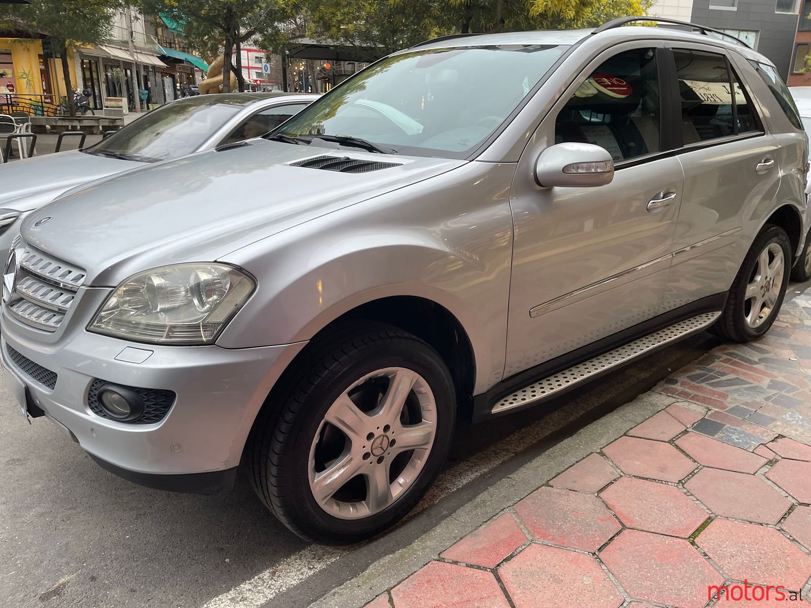 2007' Mercedes-Benz ML 320 photo #2