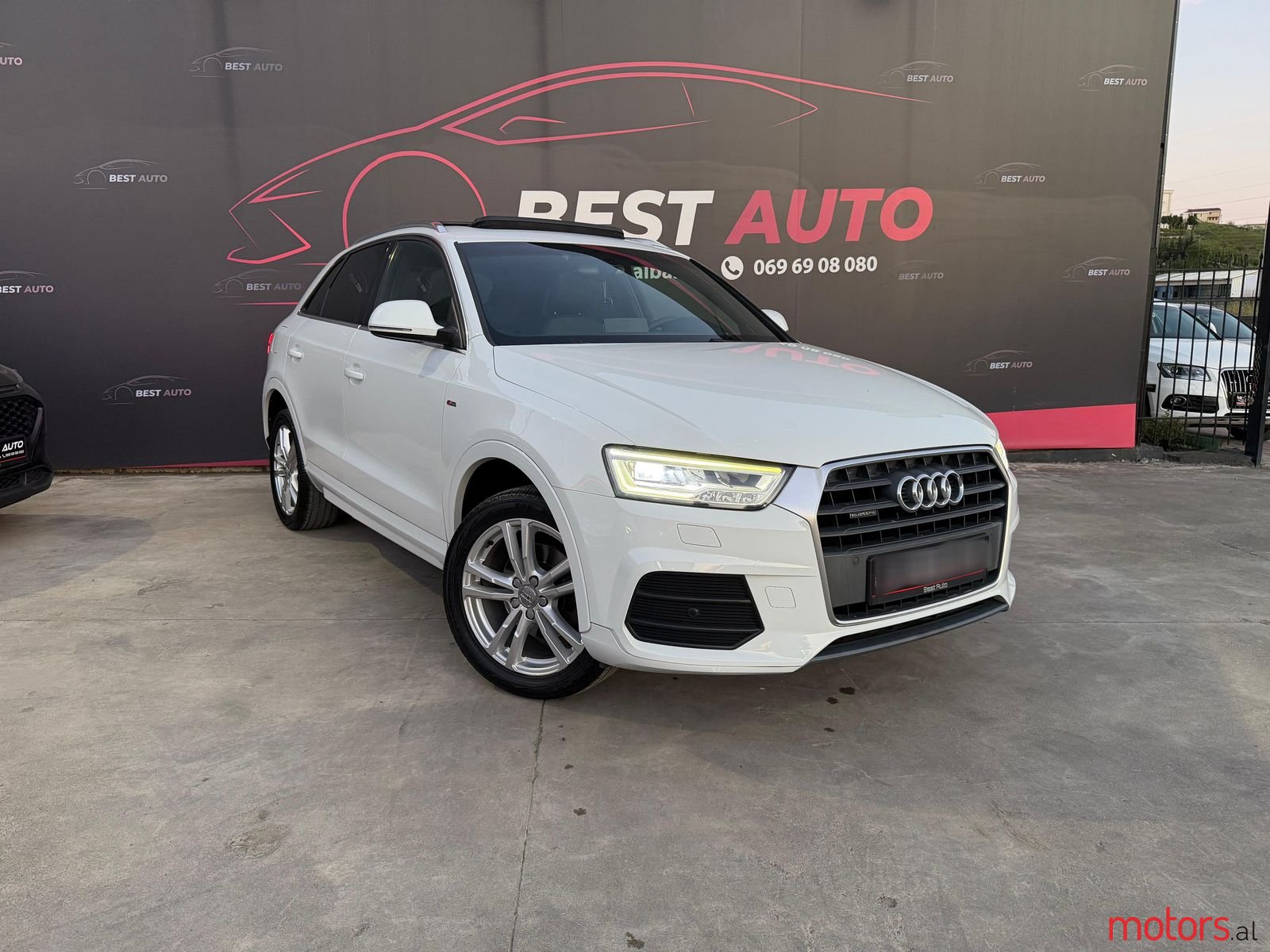 2015' Audi Q3 photo #1
