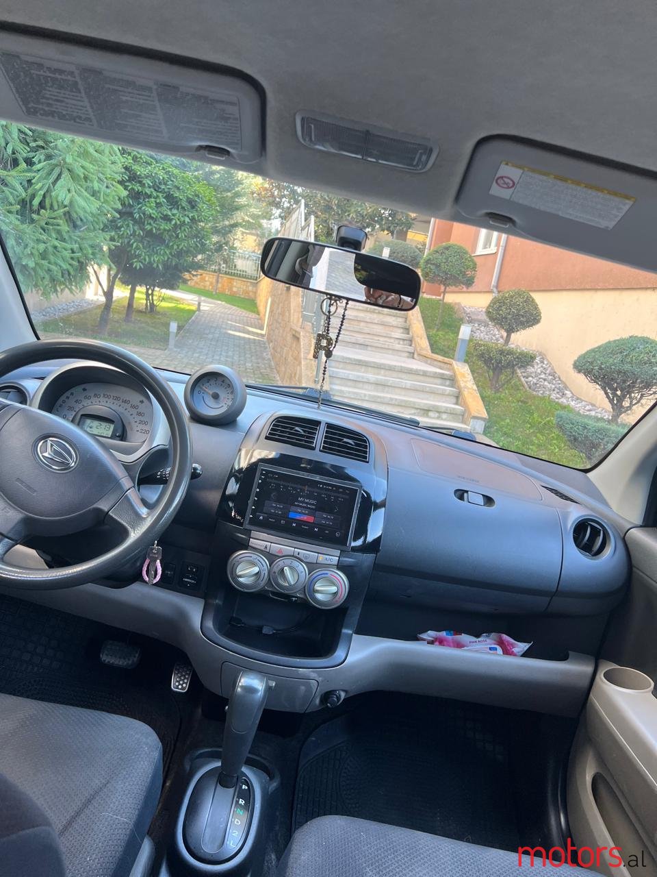 2006' Daihatsu Sirion photo #5