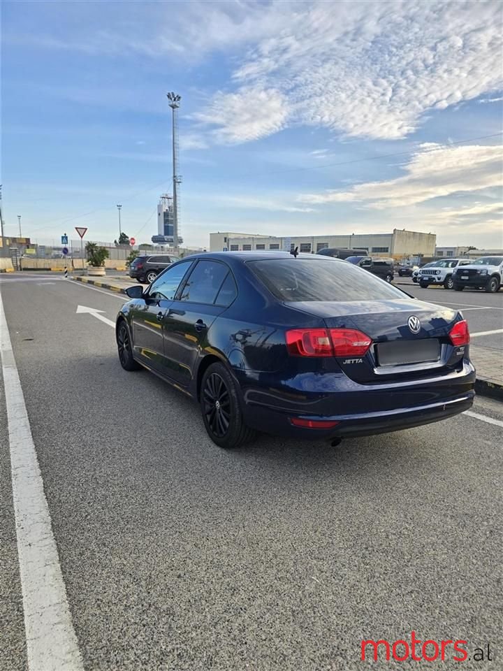 2014' Volkswagen Jetta photo #5