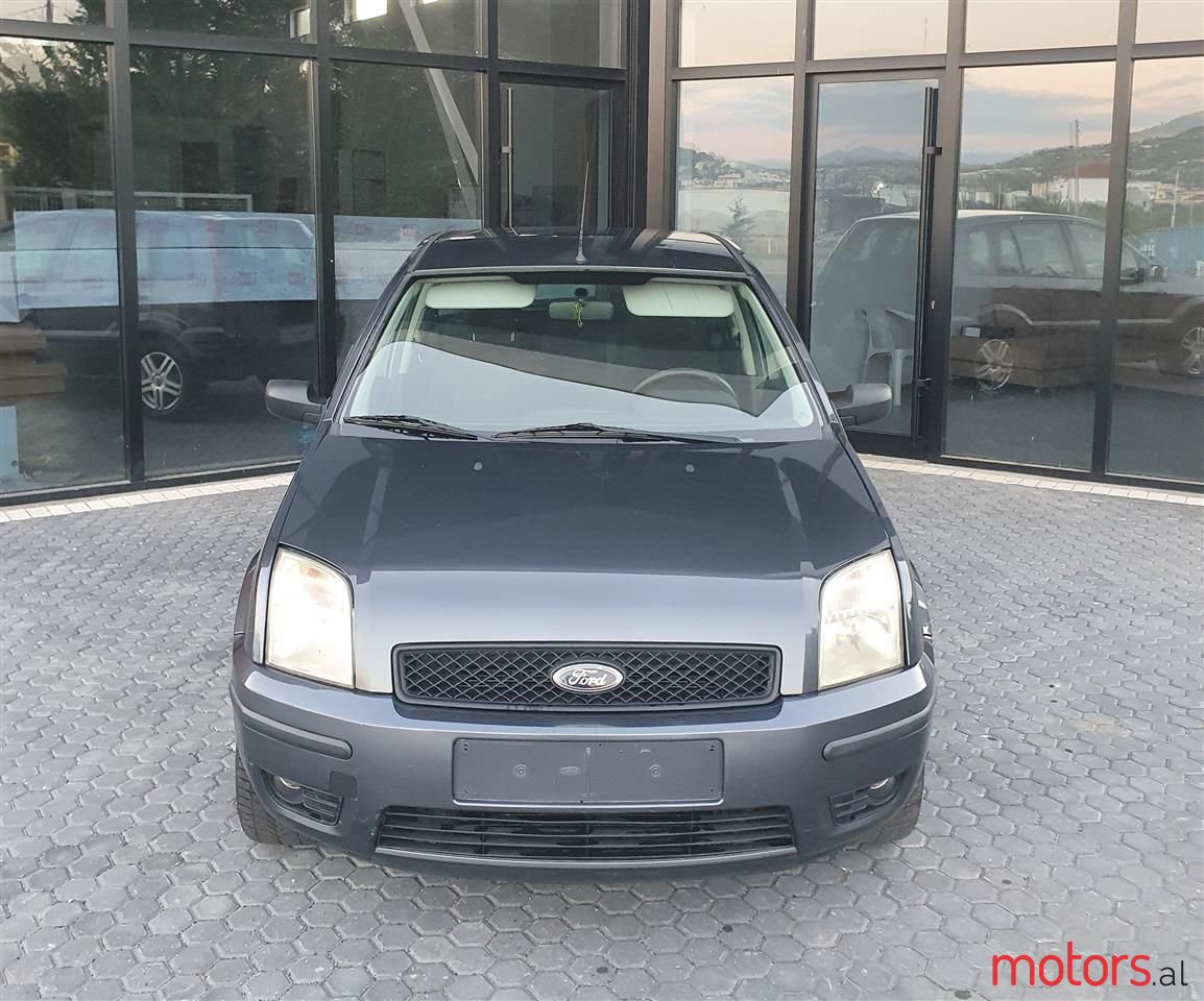 2004' Ford Fusion photo #1