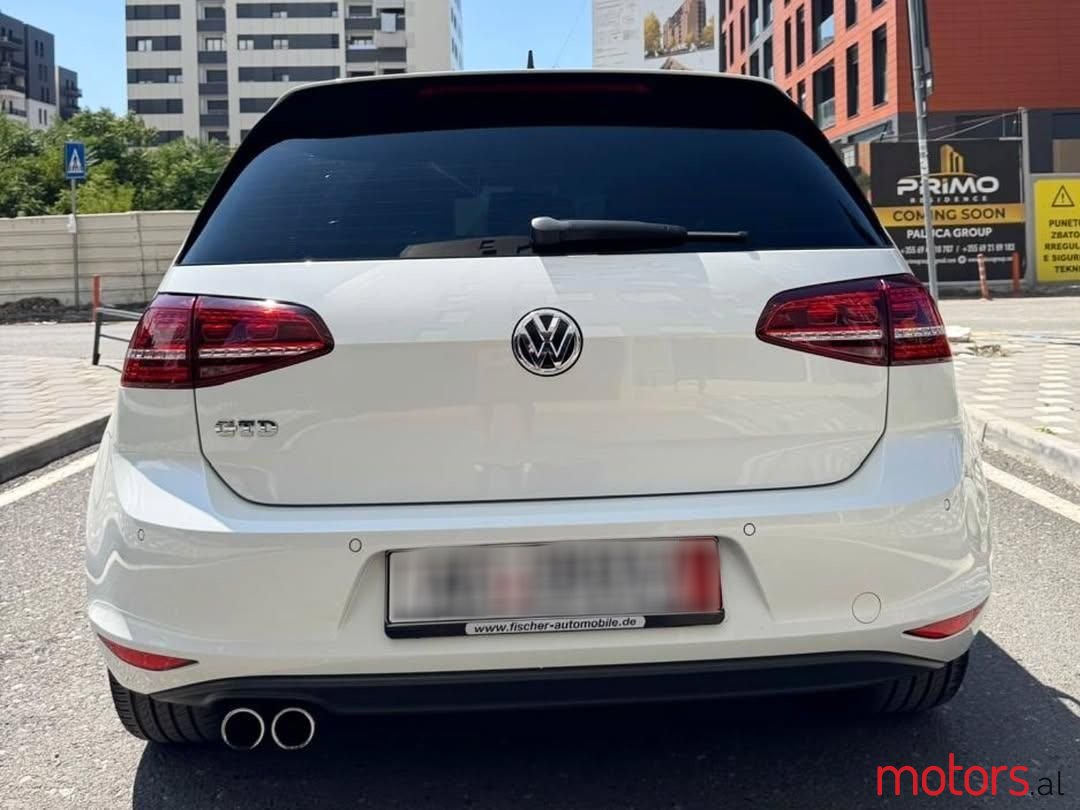 2014' Volkswagen Golf photo #6