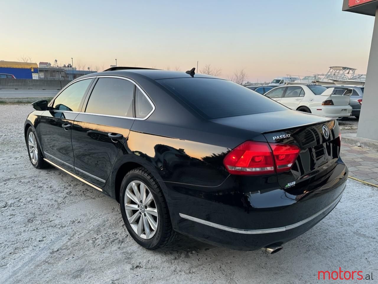 2012' Volkswagen Passat photo #4