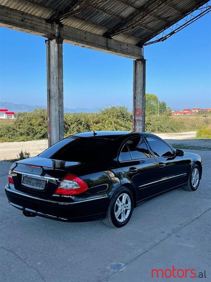 2007' Mercedes-Benz E 320 photo #4