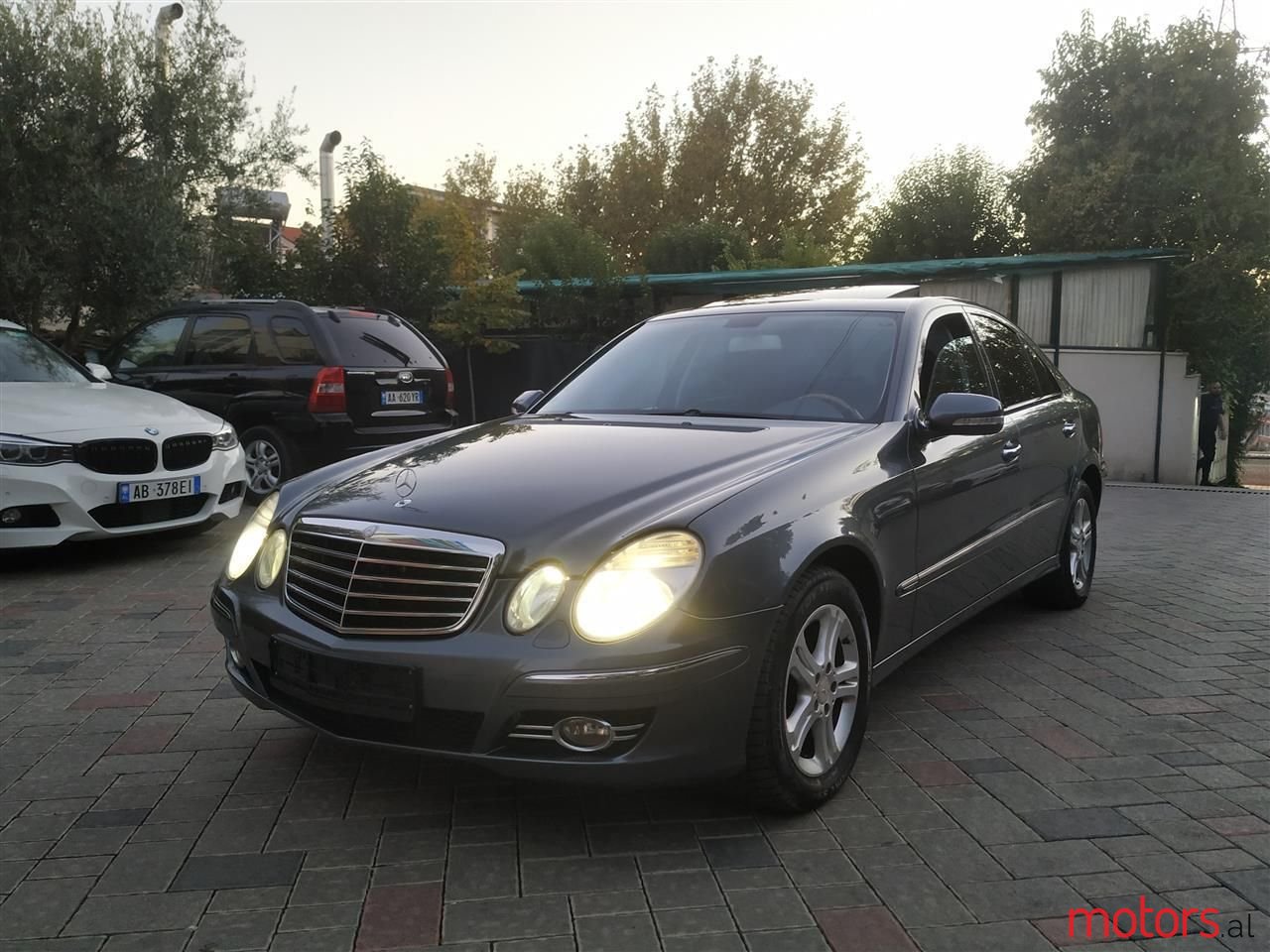 2007' Mercedes-Benz E 280 photo #5