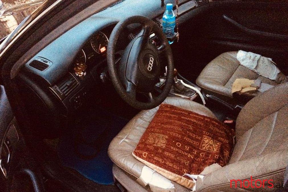 2001' Audi A6 photo #1