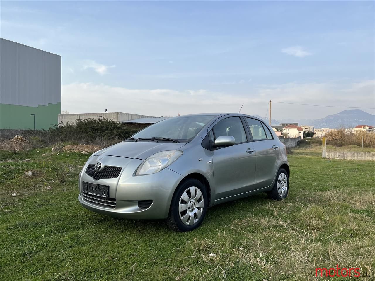 2006' Toyota Yaris photo #3