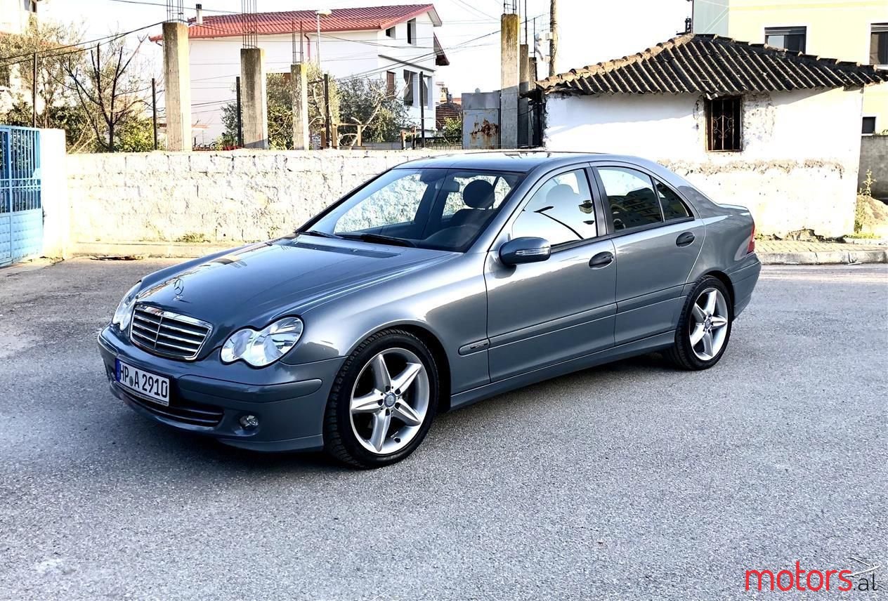 2005' Mercedes-Benz C 200 photo #1