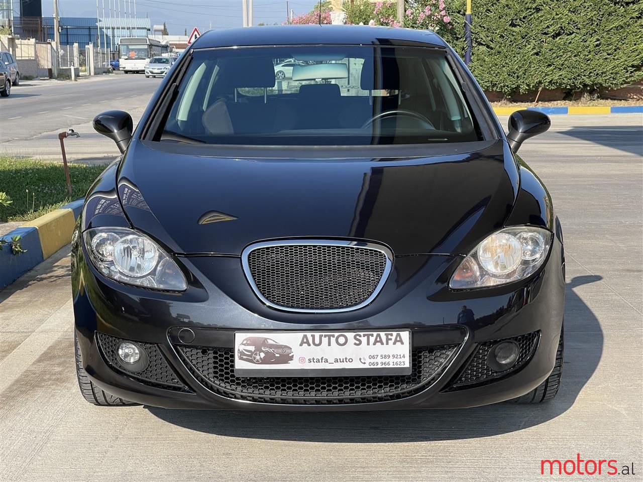 2007' SEAT Leon photo #4