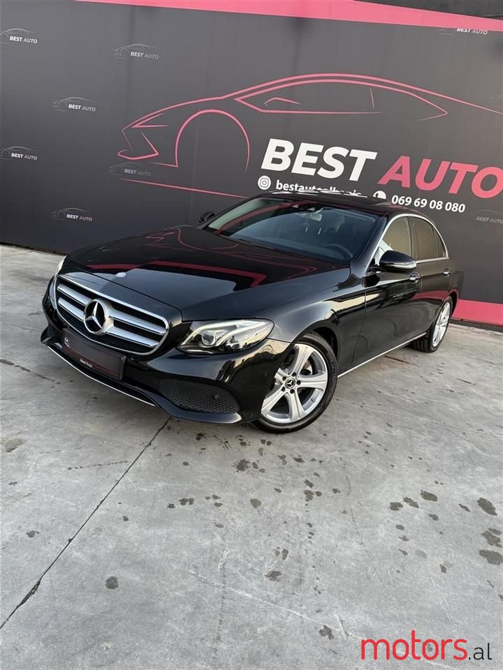 2017' Mercedes-Benz E 220 photo #3