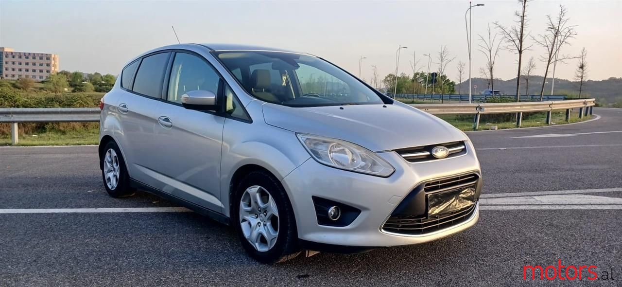 2013' Ford C-MAX photo #5