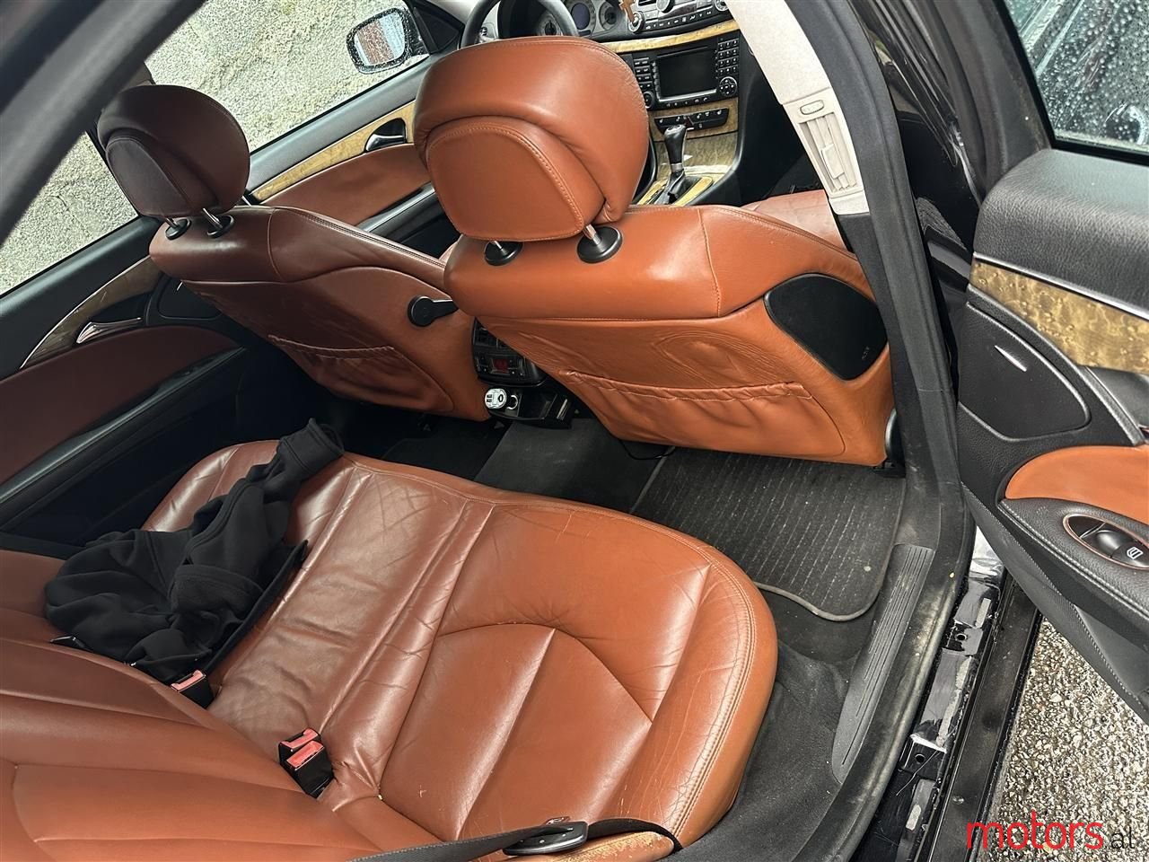 2008' Mercedes-Benz 220 photo #4