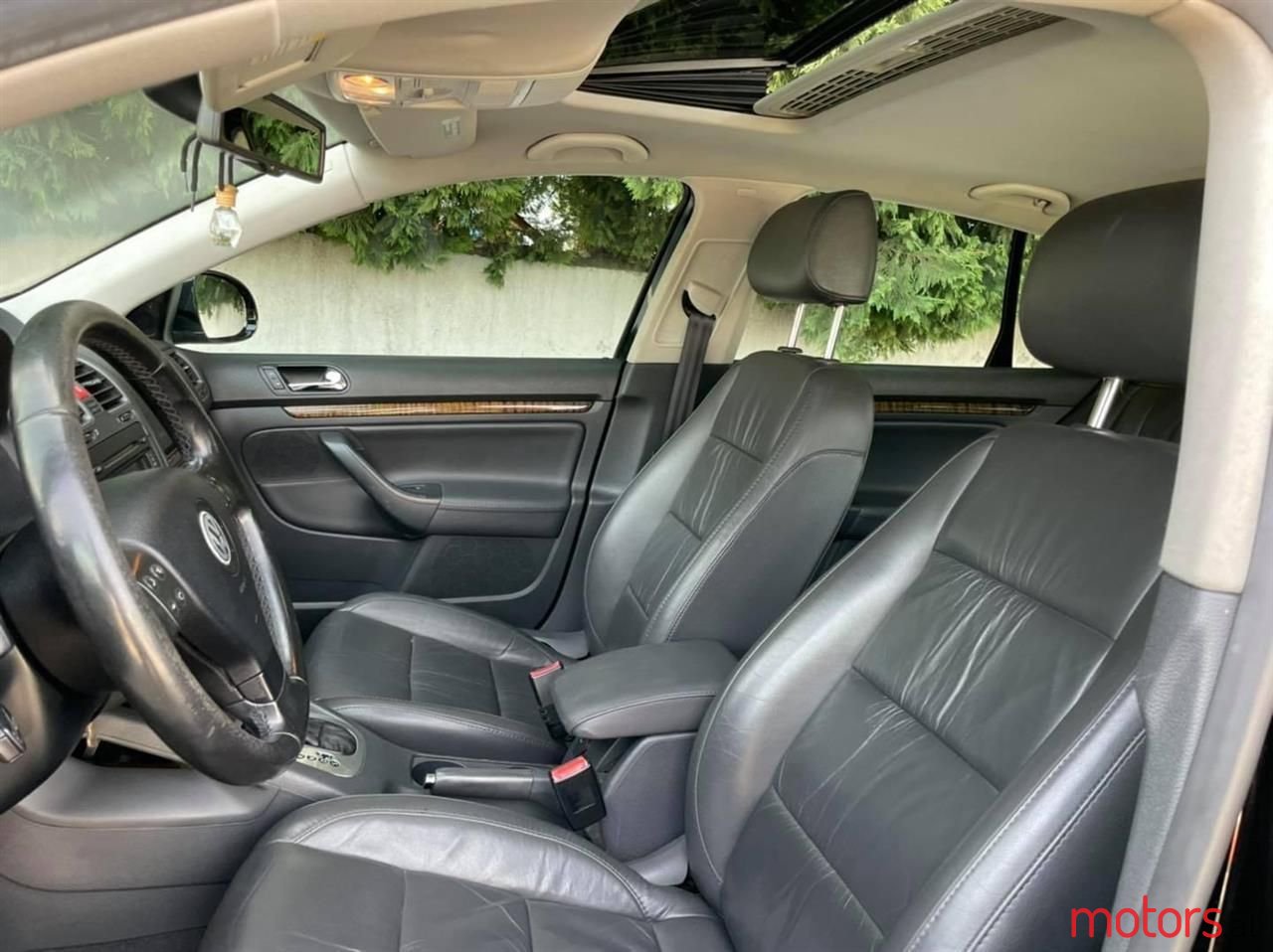 2006' Volkswagen Jetta photo #3