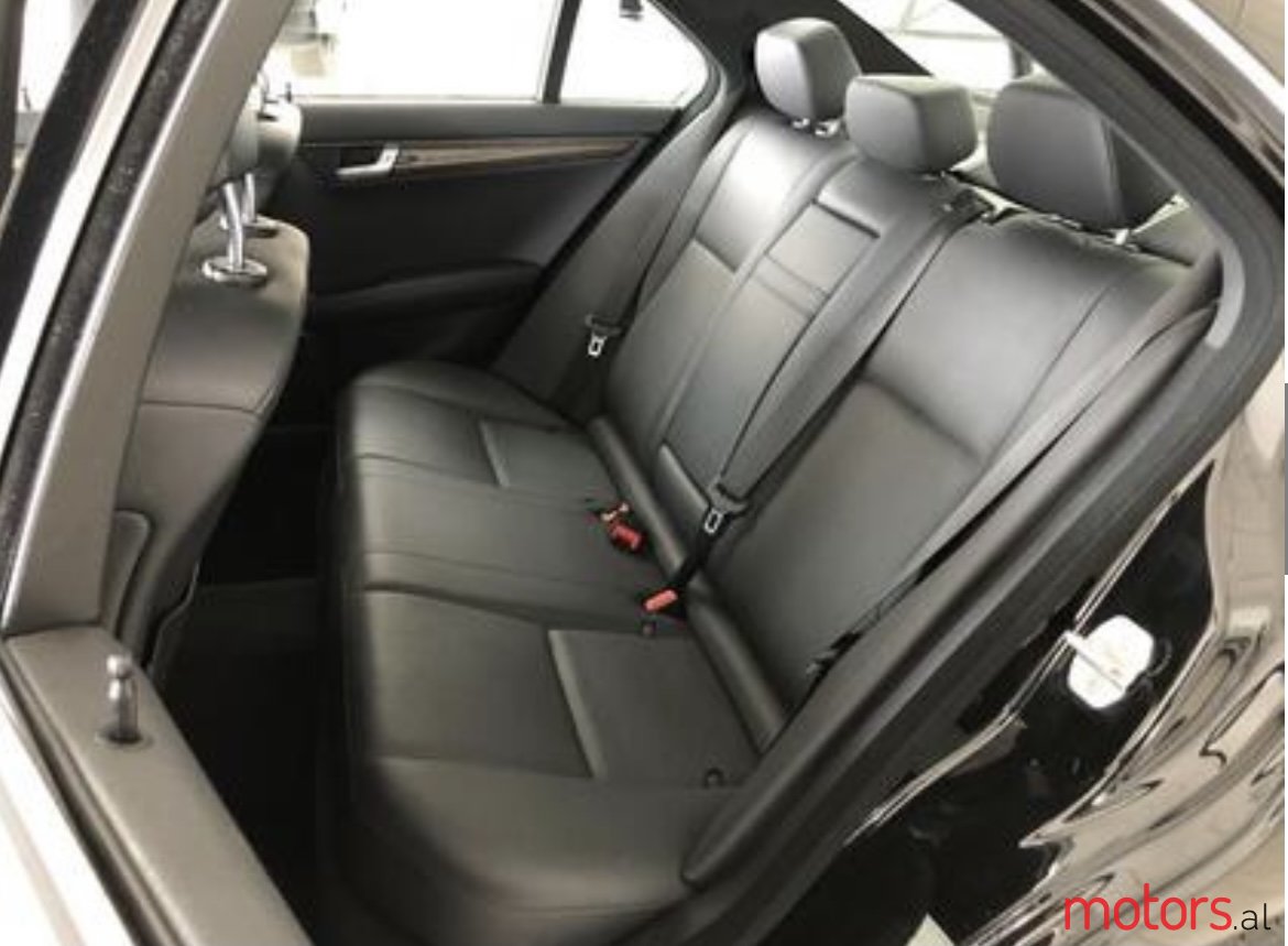 2012' BMW X1 photo #5