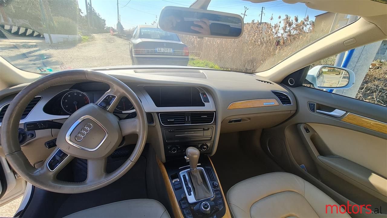 2010' Audi A4 photo #4