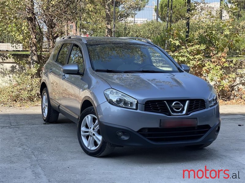 2010' Nissan Qashqai photo #1
